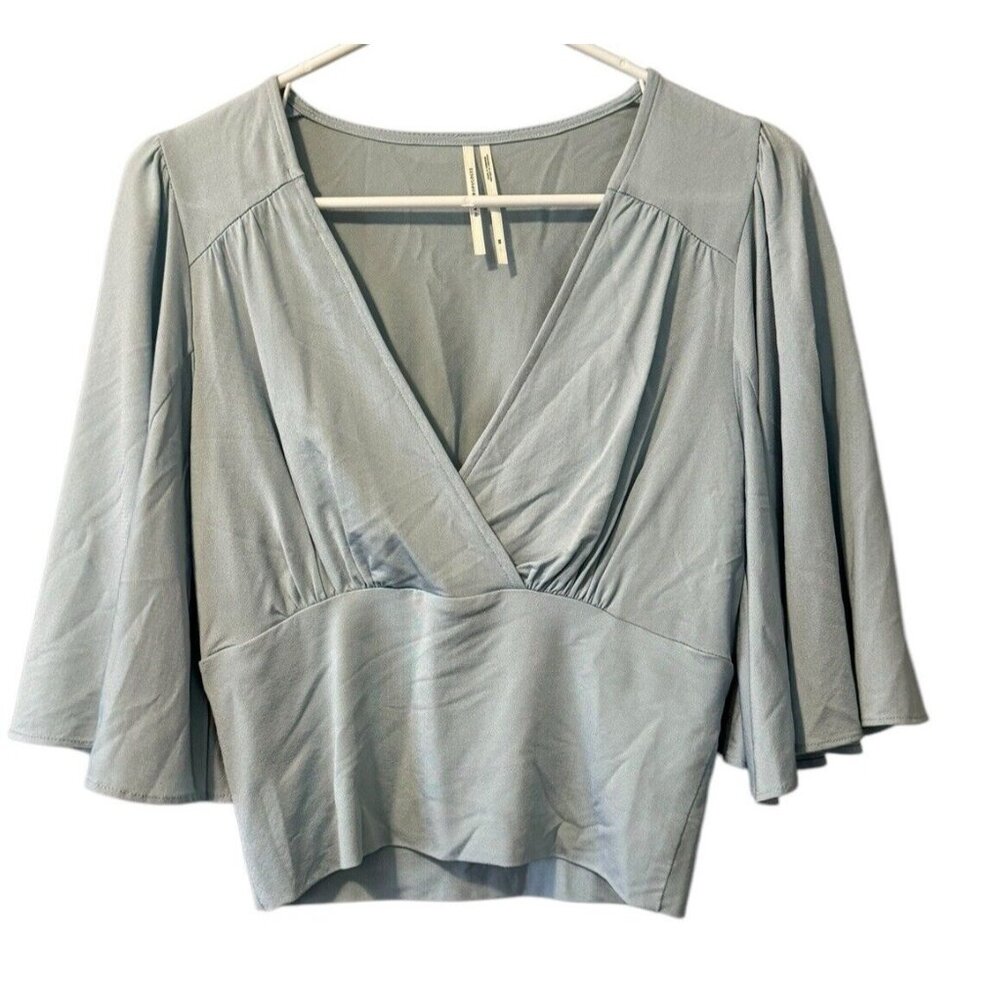 Anthropologie Top Size XS Women Light Blue Bell Sleeve Crop‎ Blouse Lightweight